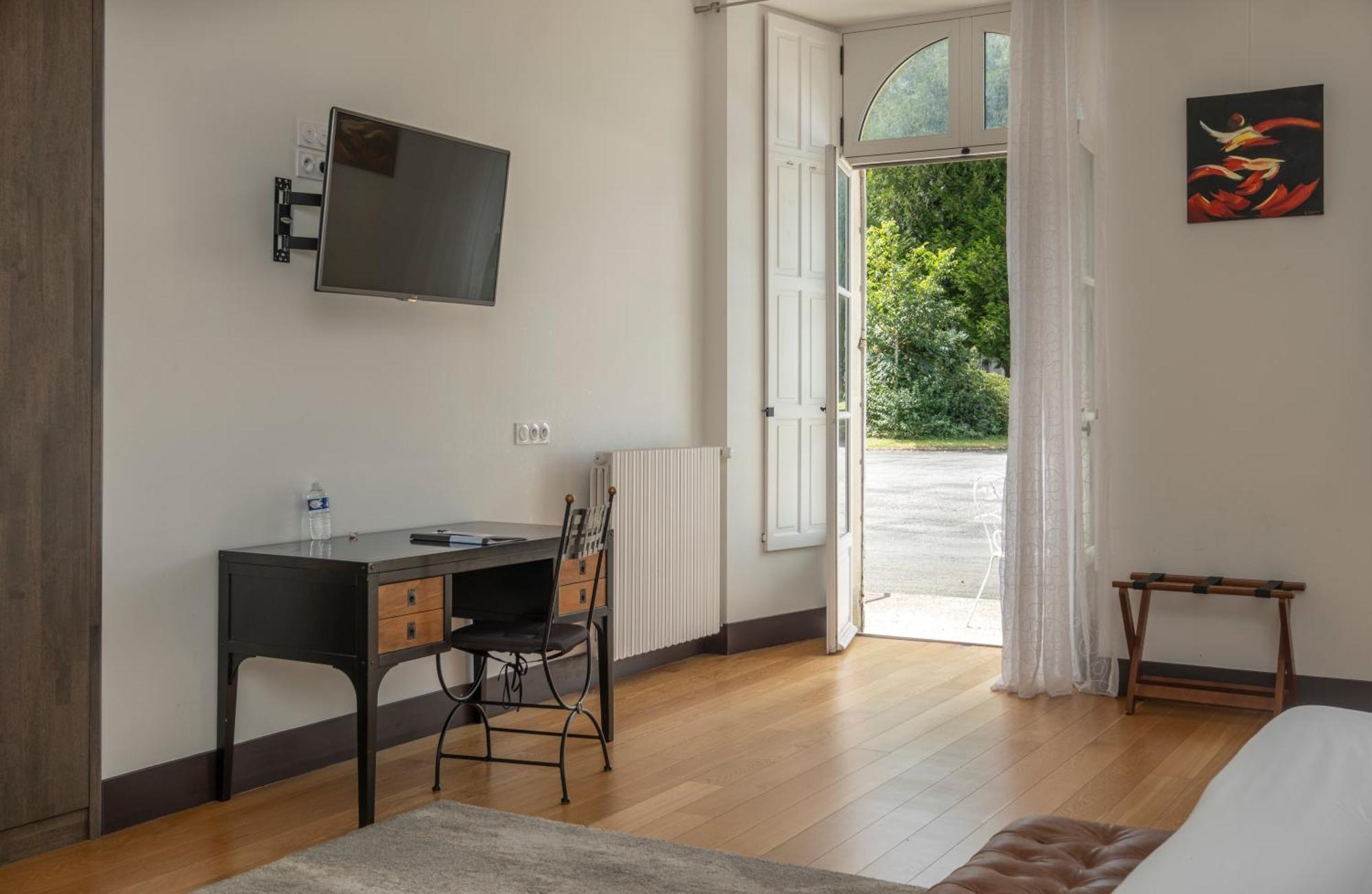 Chateau De Briancon Bauné エクステリア 写真